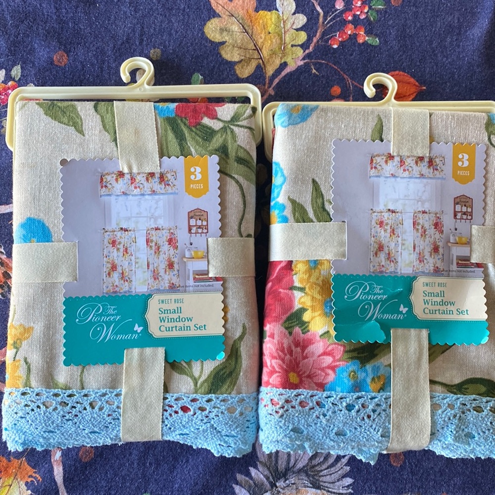 Pioneer Woman “Sweet Rose” 3-piece kitchen window curtains TWO NEW sets